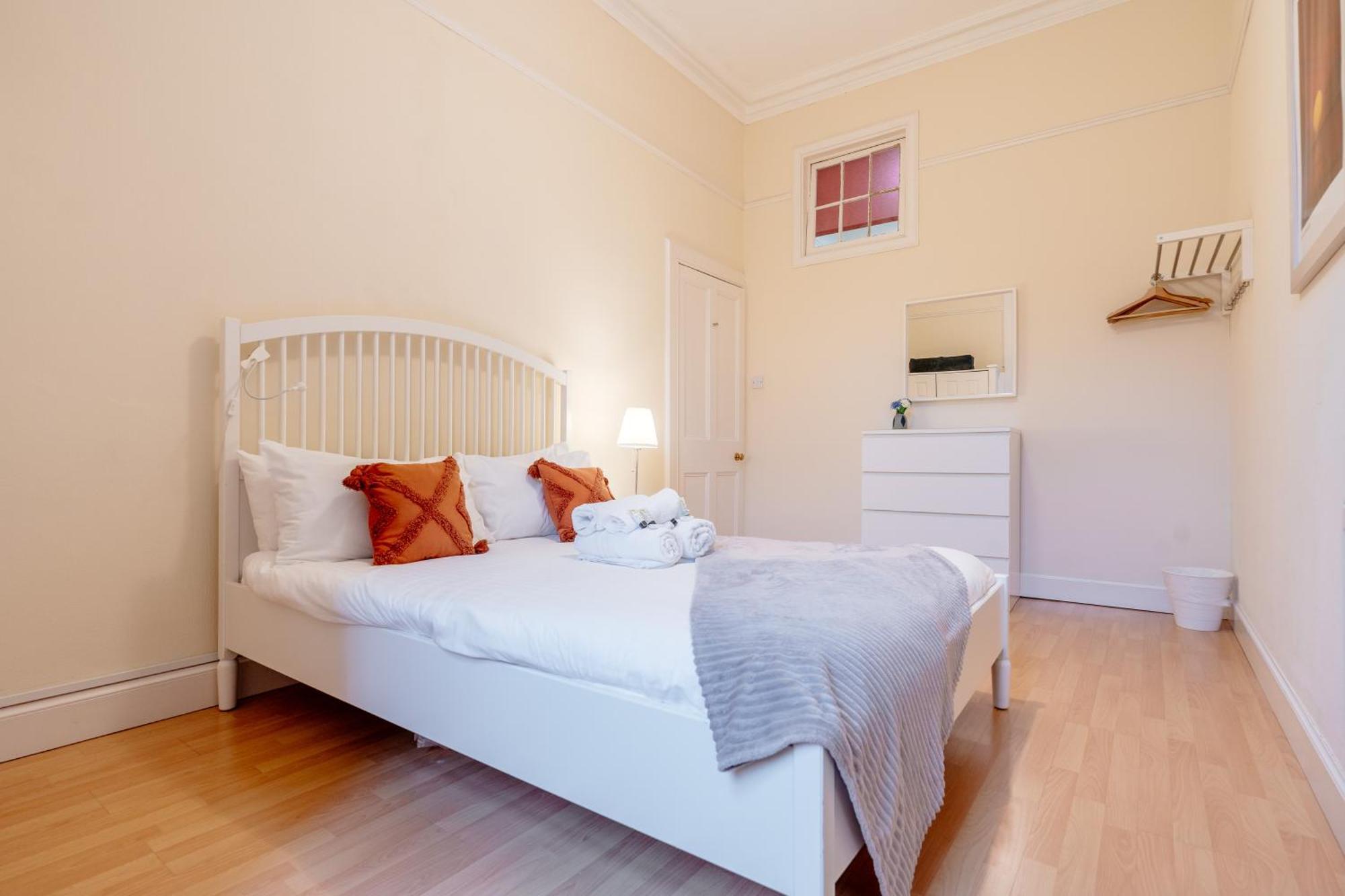 Delightful Ground Floor Newington Flat * Эдинбург