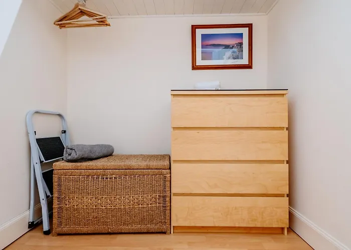 Delightful Ground Floor Newington Flat